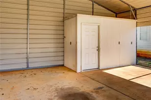 845 Baptist Camp Rd, Griffin, GA 30223 - Photo 8