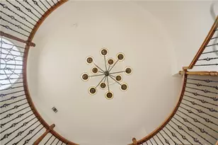 715 Crown Cove, Milton, GA 30004 - Photo 8