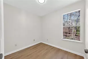 5225 Forest Downs Ln, South Fulton, GA 30349 - Photo 12