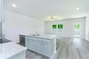 141 Vlg Grn Dr NW, Adairsville, GA 30103 - Photo 2