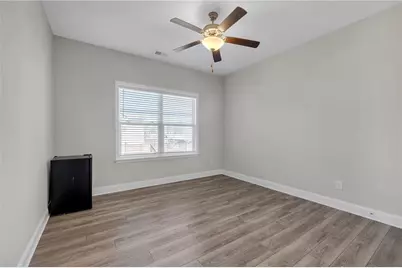 4292 Crestworth Lane SW, Marietta, GA 30064 - Photo 16