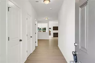 364 Rankin Cir, McDonough, GA 30253 - Photo 2