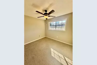 501 Lee Byrd Road, Loganville, GA 30052 - Photo 16