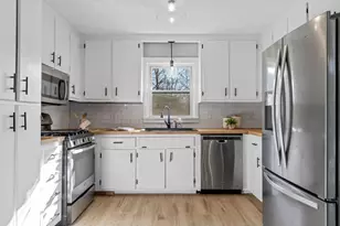 319 Scarlett Ln, Woodstock, GA 30188 - Photo 10