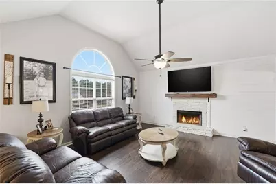 302 White Marble Way, Ball Ground, GA 30107 - Photo 4