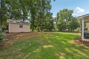 2412 Meadowglen Trail, Snellville, GA 30078 - Photo 46