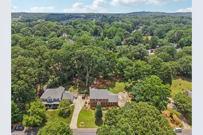 2412 Meadowglen Trail, Snellville, GA 30078 - Photo 58
