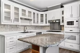 9005 Niblic Dr, Alpharetta, GA 30022 - Photo 14