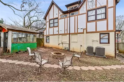 1079 Tumlin Street NW, Atlanta, GA 30318 - Photo 18