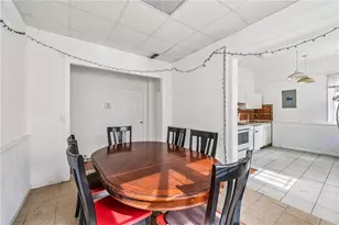 1079 Tumlin St NW, Atlanta, GA 30318 - Photo 6