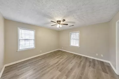 245 Kimberly Way SW #245, Marietta, GA 30064 - Photo 10