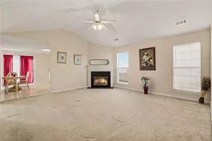 4611 Rolling Brook Ct, Union City, GA 30291 - Photo 4