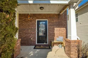 2190 Copper Trail Ln, Buford, GA 30519 - Photo 2