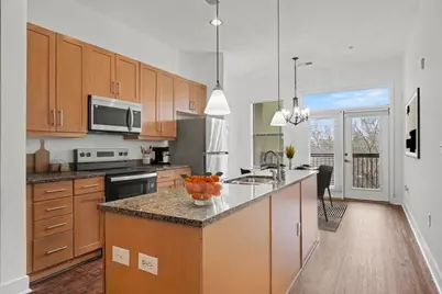 425 Chapel Street SW #1211, Atlanta, GA 30313 - Photo 2