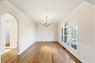 834 Valley Dr, Canton, GA 30114 - Photo 6