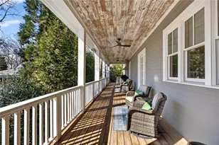 52 Woodstock Rd, Roswell, GA 30075 - Photo 24