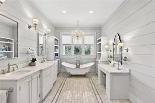 52 Woodstock Rd, Roswell, GA 30075 - Photo 18