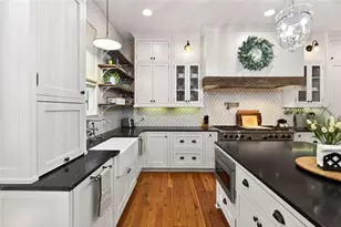 52 Woodstock Rd, Roswell, GA 30075 - Photo 6