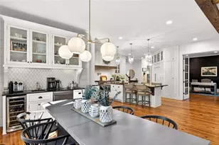 52 Woodstock Rd, Roswell, GA 30075 - Photo 28