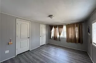 1459 Carla Ct, Lawrenceville, GA 30043 - Photo 2