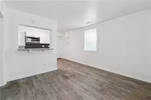 1098 Smith St SW, Atlanta, GA 30310 - Photo 6