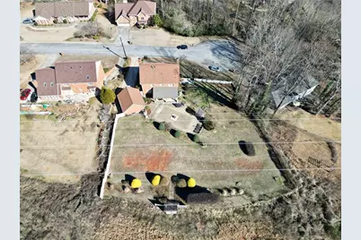 110 Amsterdam Drive SW, Lilburn, GA 30047 - Photo 6