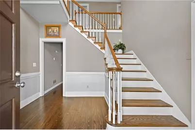 110 Amsterdam Drive SW, Lilburn, GA 30047 - Photo 8