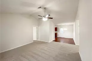 515 Oakview Dr, Stockbridge, GA 30281 - Photo 2