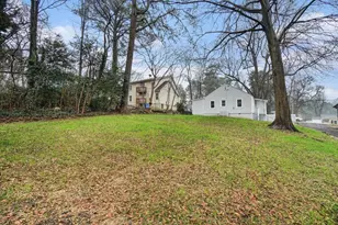 2047 Baker Rd NW, Atlanta, GA 30318 - Photo 6