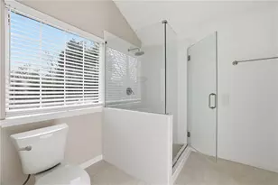 52 Central Park Dr, Atlanta, GA 30354 - Photo 14