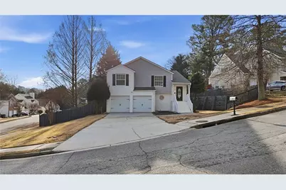 52 Central Park Drive, Atlanta, GA 30354 - Photo 1