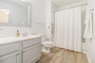 300 Johnson Ferry Road NE, Sandy Springs, GA 30328 - Photo 10