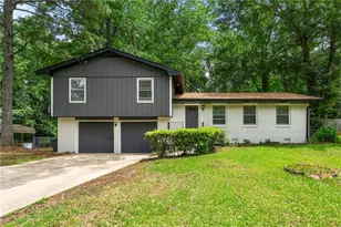 586 Chris Circle, Lawrenceville, GA 30044 - Photo 1