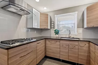 205 Natchez Trace, Sandy Springs, GA 30350 - Photo 10