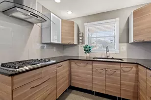 205 Natchez Trace, Sandy Springs, GA 30350 - Photo 10