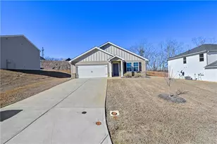 562 Pemberton St, Kingston, GA 30145 - Photo 6