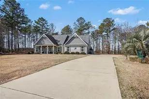 225 Cole Forest Blvd, Barnesville, GA 30204 - Photo 4