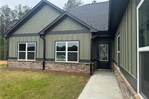 2089 N Hicks Rd, Toccoa, GA 30577 - Photo 2