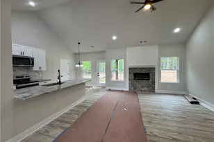 2089 N Hicks Rd, Toccoa, GA 30577 - Photo 4