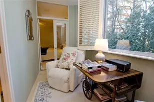 2734 Peachtree Rd NW, Atlanta, GA 30305 - Photo 18