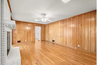 1576 Rainier Falls Drive NE, Atlanta, GA 30329 - Photo 14