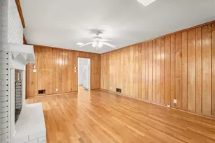 1576 Rainier Falls Dr NE, Atlanta, GA 30329 - Photo 14