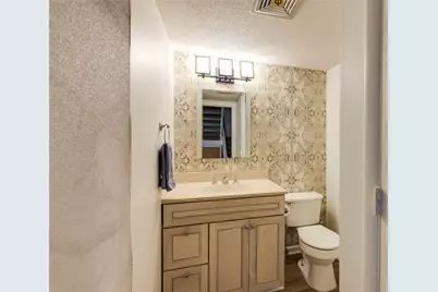 7094 Stonington Drive NE, Sandy Springs, GA 30328 - Photo 14