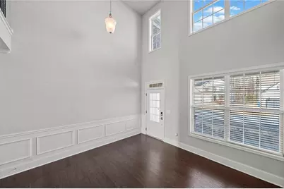 2527 Dayview Lane, Atlanta, GA 30331 - Photo 8