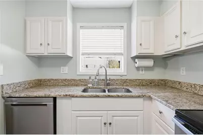 311 Peachtree Hills Avenue NE #4A, Atlanta, GA 30305 - Photo 12