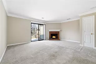 136 Sterling Ct, Alpharetta, GA 30004 - Photo 10