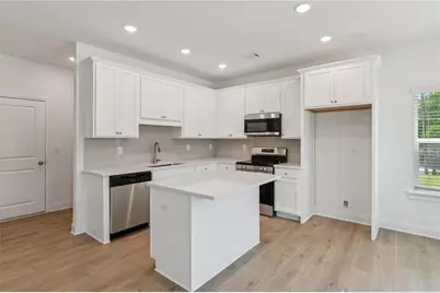 165 Mill Center Boulevard #204, Athens, GA 30606 - Photo 4