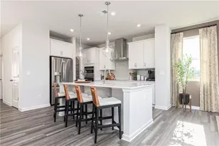 132 Chattahoochee Cir, Locust Grove, GA 30248 - Photo 2