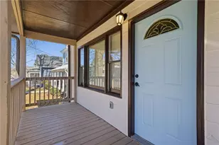 698 Garibaldi St SW, Atlanta, GA 30310 - Photo 2