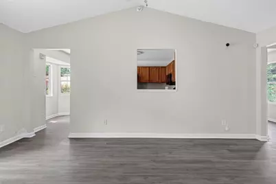 3338 Lindale Court, Ellenwood, GA 30294 - Photo 10
